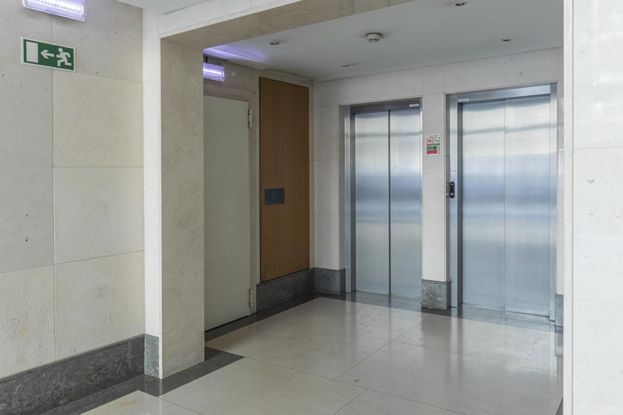 2 Bedroom Large Apartment By Innkeeper Lisboa Екстериор снимка